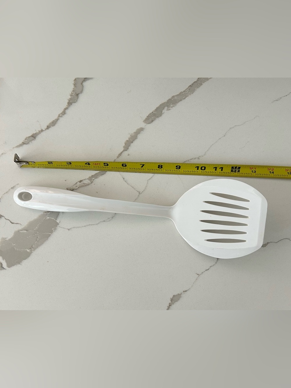 Oneida White Nylon Slotted Turner Spatula 17” Large Heat Resistant USA Kitchen